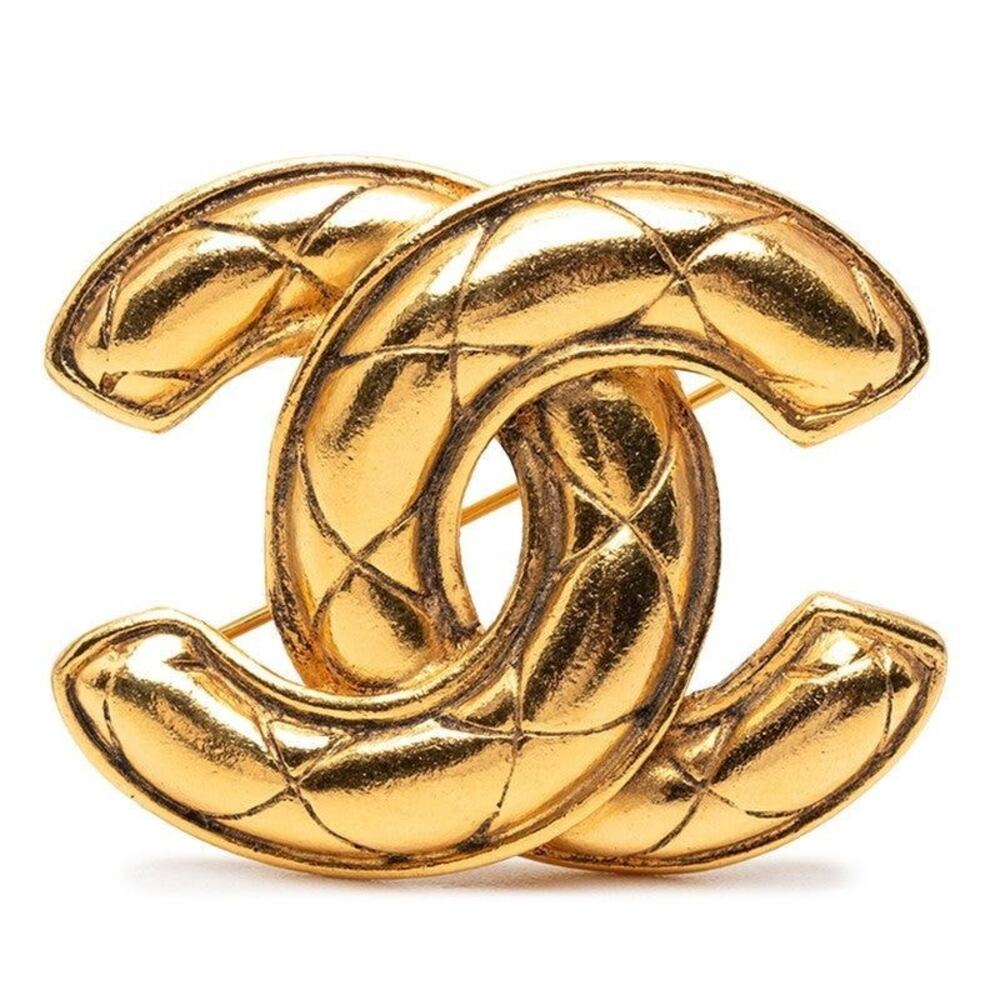 Chanel Matelasse CC Logo Gold Plated Brooch